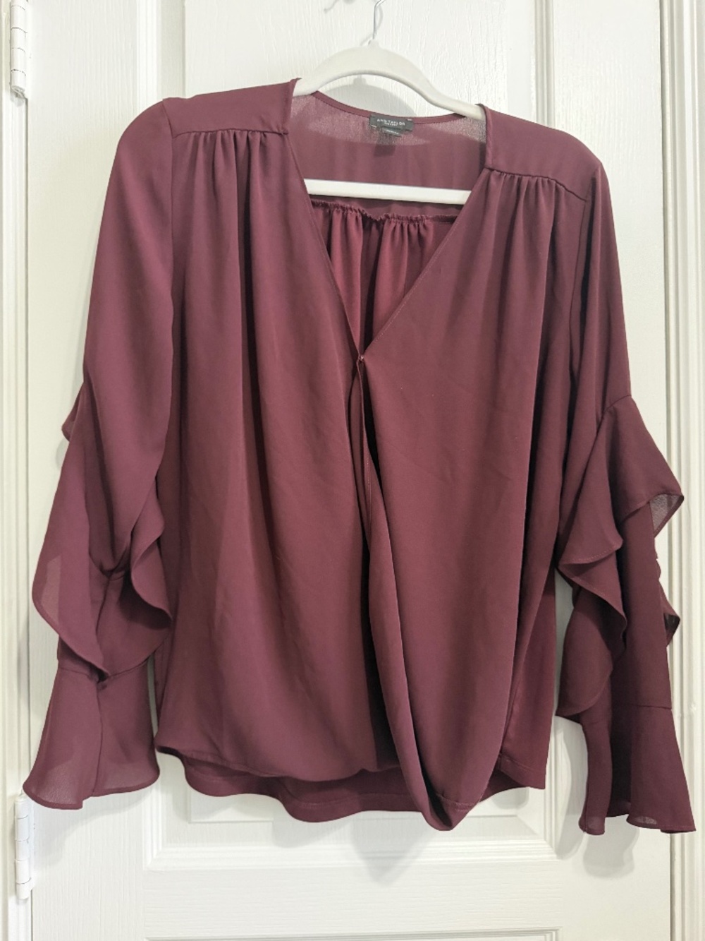 Ann Taylor Factory Burgundy Wrap Blouse Tiered Ruffle Sleeve Medium